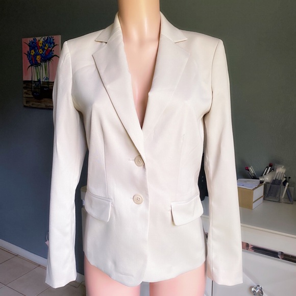 Anne Klein Jackets & Blazers - Anne Klein Blazer